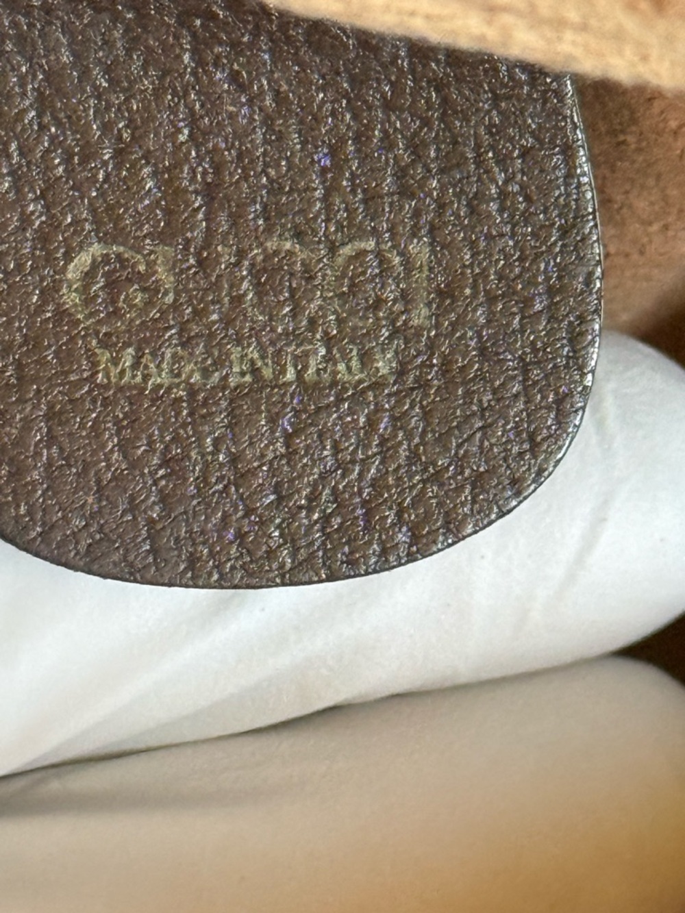 Gucci Brown and Beige GG Supreme Canvas Toiletry Bag - Picture 6 of 12